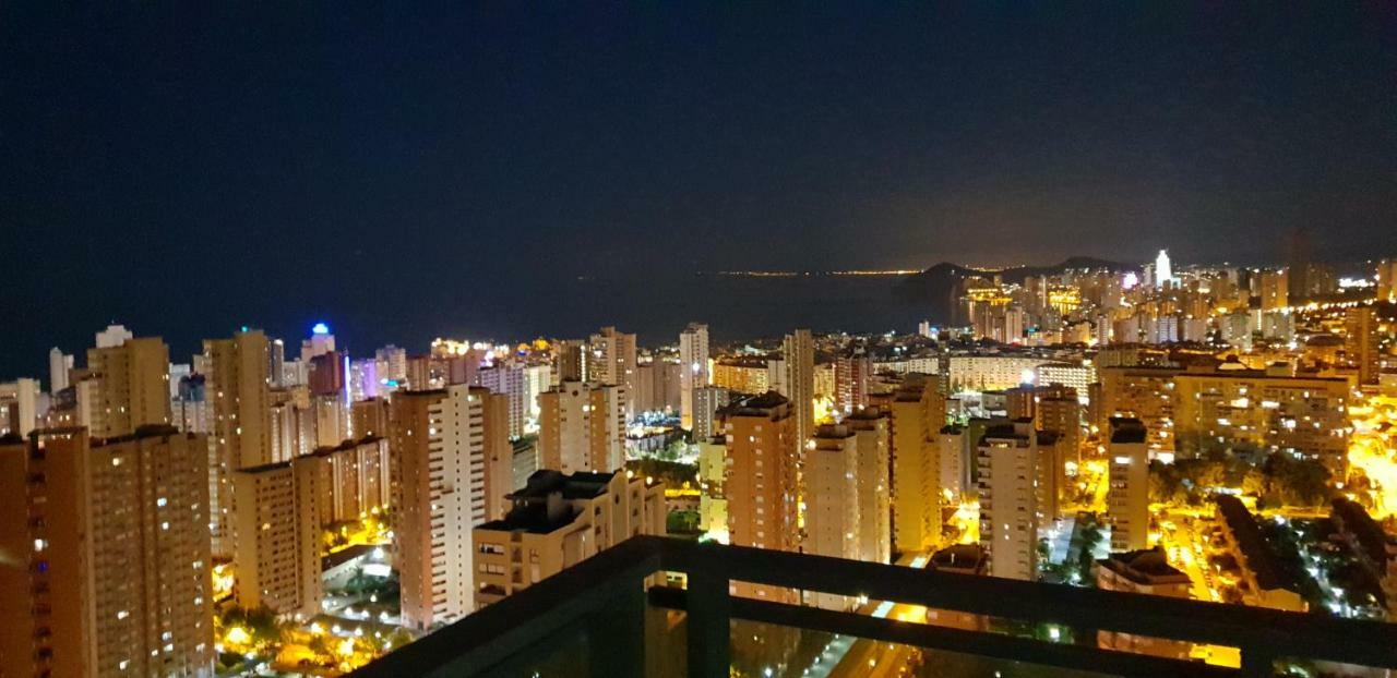 Kronos Apartment 베니돔 외부 사진